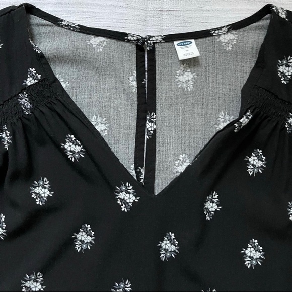 Old Navy Dress - Picture 4 of 15